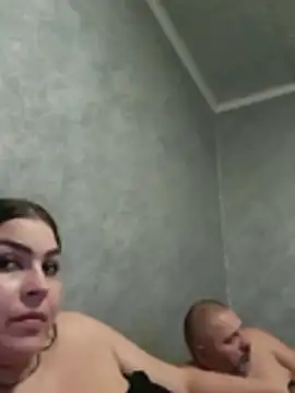 Greta Tamar online show from December 2025 06:42:02 PM