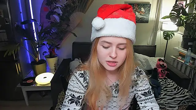 Alexa Pirs online show from December 2025 03:49:02 PM