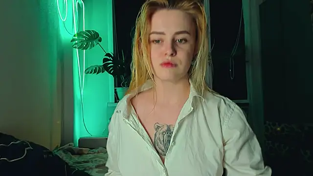 Snapshot of Alexa_Pirs chatting on March 2025 09:54:02 PM Alexa Pirs online show from March 2025 09:54:02 PM