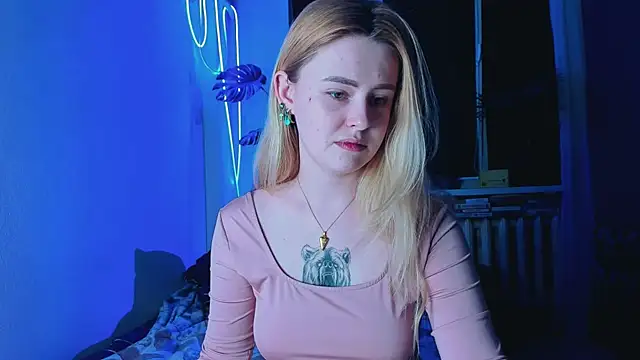 Snapshot of Alexa_Pirs chatting on March 2025 08:31:02 PM Alexa Pirs online show from March 2025 08:31:02 PM