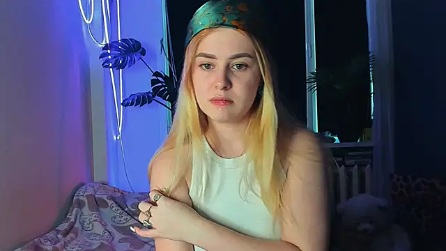 Snapshot of Alexa_Pirs chatting on March 2025 09:04:02 AM Alexa Pirs online show from March 2025 09:04:02 AM