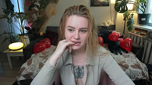 Alexa Pirs online show from February 2026 11:29:02 AM