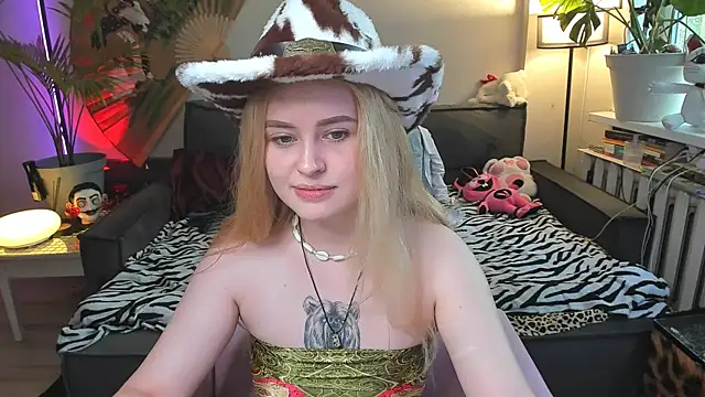 Alexa Pirs online show from July 2026 02:18:02 PM