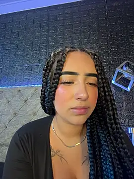 Scarlett-LS online show from April 2026 02:58:01 AM