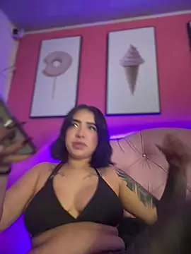 Scarlett-LS online show from November 2025 02:04:01 AM