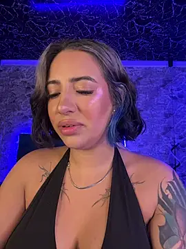 Snapshot of Scarlett-LS chatting on June 2026 03:01:02 AM Scarlett-LS online show from June 2026 03:01:02 AM