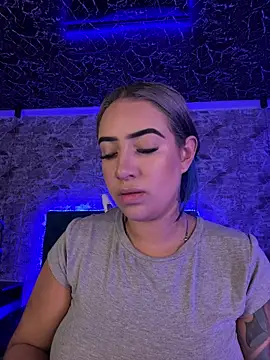 Scarlett-LS online show from April 2026 03:21:02 AM