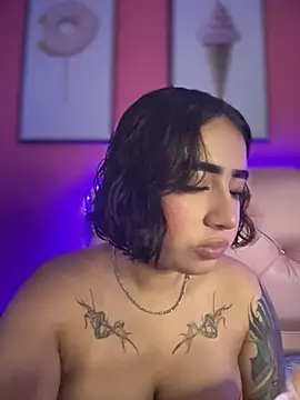 Scarlett-LS online show from December 2025 02:23:01 AM