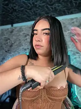 Scarlett-LS online show from November 2025 01:43:01 AM