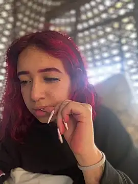 Scarlett-LS online show from March 2025 12:28:01 PM