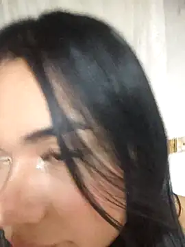 Snapshot of nikki_grey chatting on October 2025 05:30:01 AM nikki grey online show from October 2025 05:30:01 AM