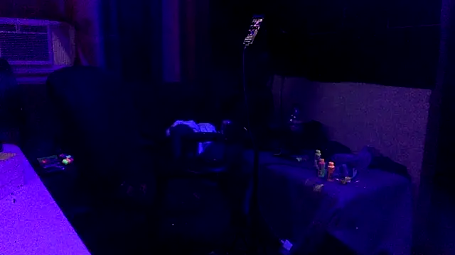 Snapshot of cheffboyrg chatting on October 2025 04:25:02 AM cheffboyrg online show from October 2025 04:25:02 AM