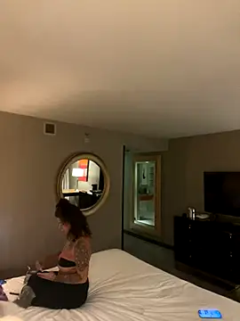 Snapshot of cheffboyrg chatting on October 2025 06:45:02 AM cheffboyrg online show from October 2025 06:45:02 AM