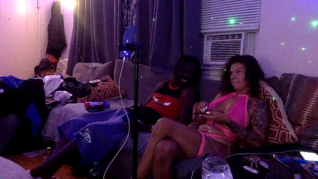 Snapshot of cheffboyrg chatting on September 2025 01:06:02 AM cheffboyrg online show from September 2025 01:06:02 AM