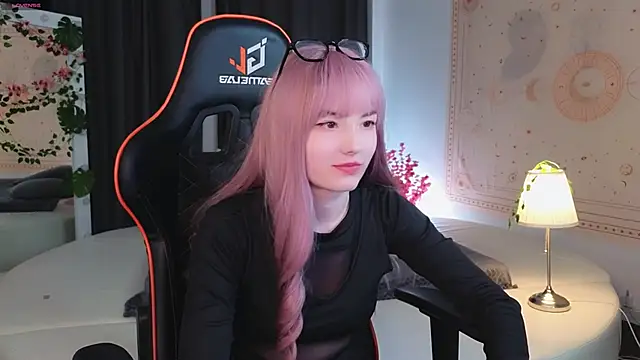 Akemi Sora  online show from February 2025 05:42:02 PM