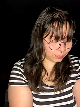 Snapshot of Solo_yoss chatting on November 2025 07:34:01 AM Solo yoss online show from November 2025 07:34:01 AM