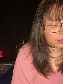 Snapshot of Solo_yoss chatting on October 2025 06:40:02 AM Solo yoss online show from October 2025 06:40:02 AM