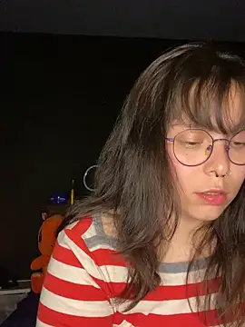 Snapshot of Solo_yoss chatting on October 2025 06:23:02 AM Solo yoss online show from October 2025 06:23:02 AM