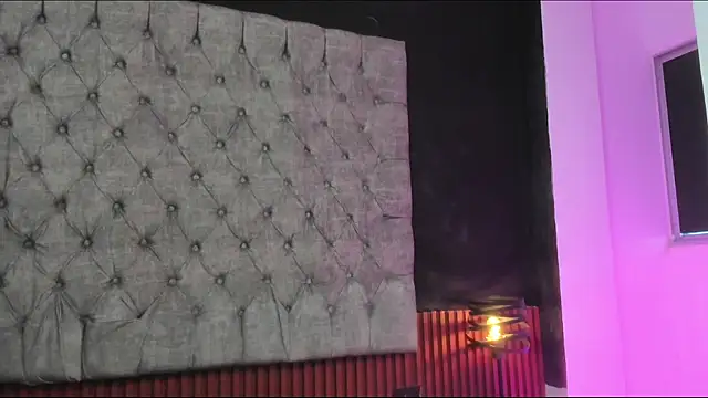 AntoniSantoss online show from December 2025 07:25:02 PM