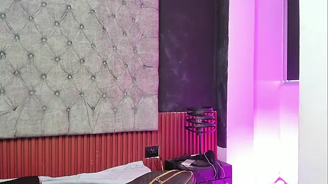 AntoniSantoss online show from February 2026 07:47:02 PM