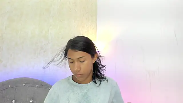 AntoniSantoss online show from May 2026 08:17:01 PM