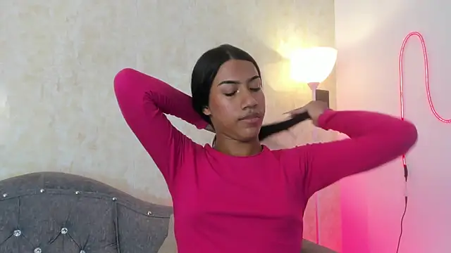 AntoniSantoss online show from November 2025 07:51:01 PM