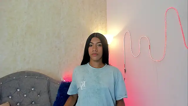 AntoniSantoss online show from October 2025 07:37:01 PM