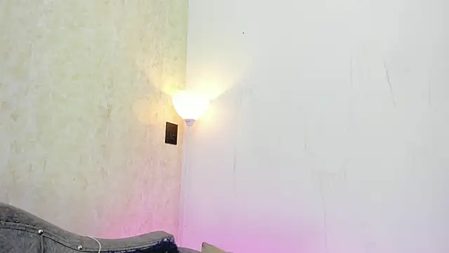 AntoniSantoss online show from June 2026 12:32:02 AM