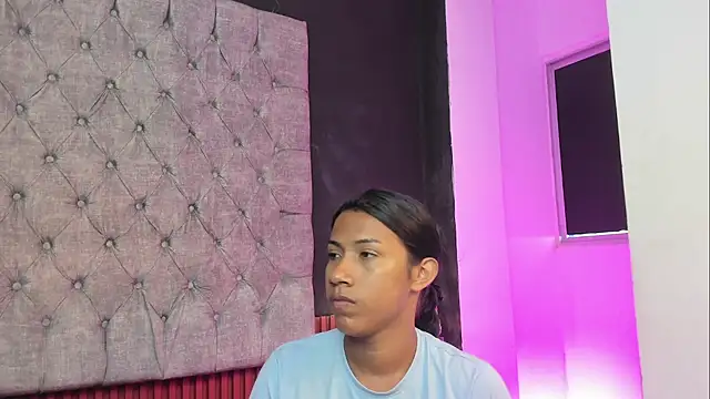 AntoniSantoss online show from February 2026 08:22:02 PM