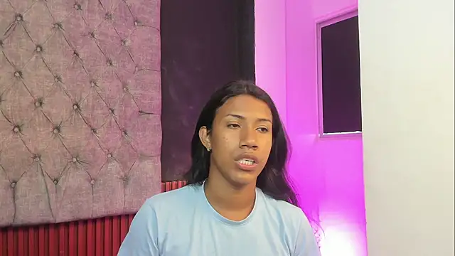 AntoniSantoss online show from February 2026 08:08:01 PM