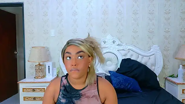 TianahGlow online show from November 2025 09:08:01 PM