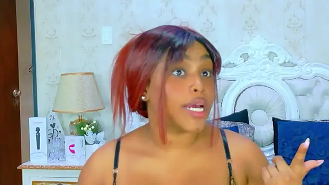 TianahGlow online show from February 2026 08:28:02 PM