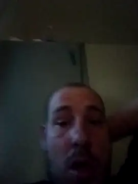 jarous32- online show from February 2025 05:53:02 AM