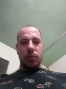 jarous32- online show from February 2025 05:41:01 PM