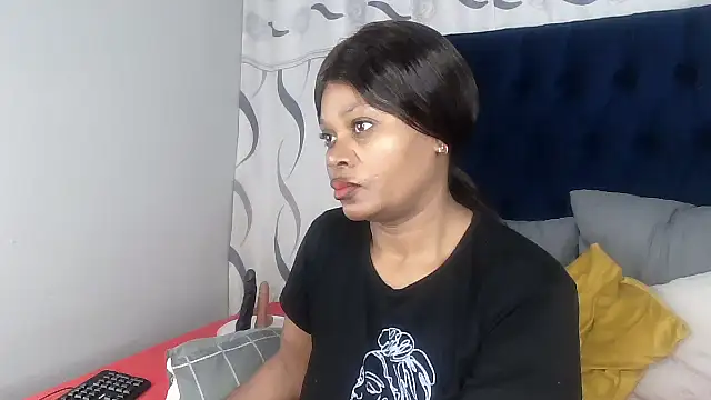 BigbootyliciousXXX online show from May 2026 01:01:02 AM