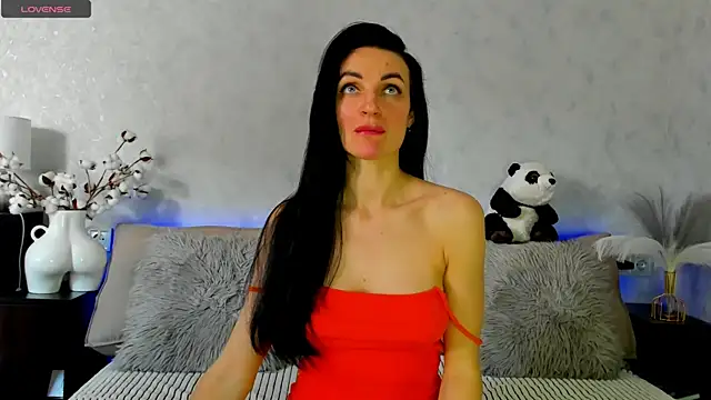 Tina Mart online show from April 2026 10:35:02 AM