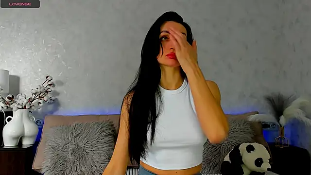 Tina Mart online show from February 2026 11:51:02 AM