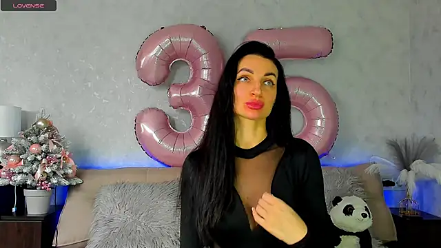 Tina Mart online show from December 2025 11:31:01 AM