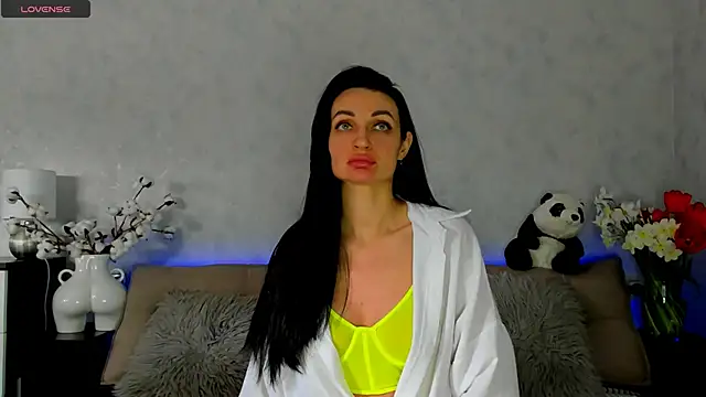 Tina Mart online show from April 2026 10:55:01 AM