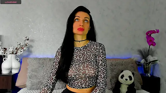 Tina Mart online show from March 2026 11:32:01 AM