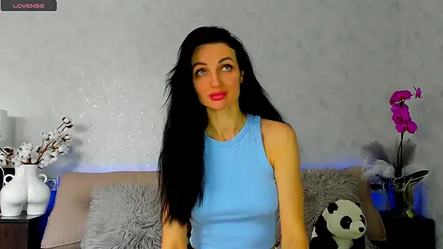 Tina Mart online show from April 2026 07:53:01 AM