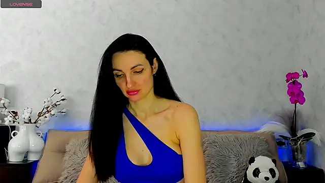 Tina Mart online show from March 2026 12:05:01 PM