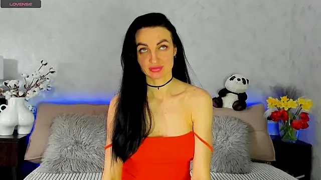 Tina Mart online show from April 2026 11:35:01 AM
