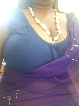 SX-JUHI online show from November 2025 02:43:02 PM