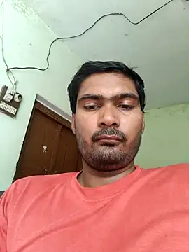 ccuteboyyyy online show from October 2025 04:50:01 AM