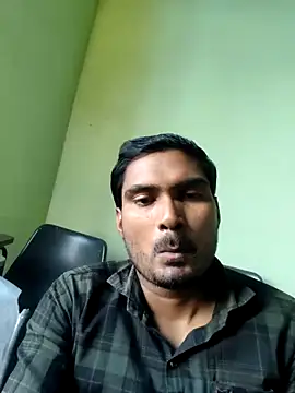 ccuteboyyyy online show from October 2025 06:32:02 AM