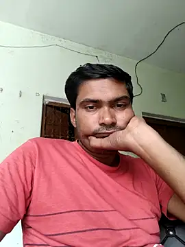 ccuteboyyyy online show from October 2025 04:36:01 AM