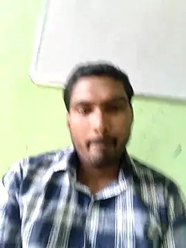 ccuteboyyyy online show from October 2025 05:11:01 AM