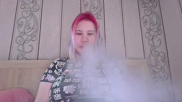 Snapshot of Little_kitsune1707 chatting on October 2025 09:10:02 AM Little kitsune1707 online show from October 2025 09:10:02 AM