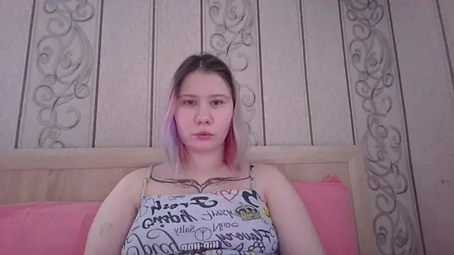 Snapshot of Little_kitsune1707 chatting on October 2025 08:52:01 AM Little kitsune1707 online show from October 2025 08:52:01 AM
